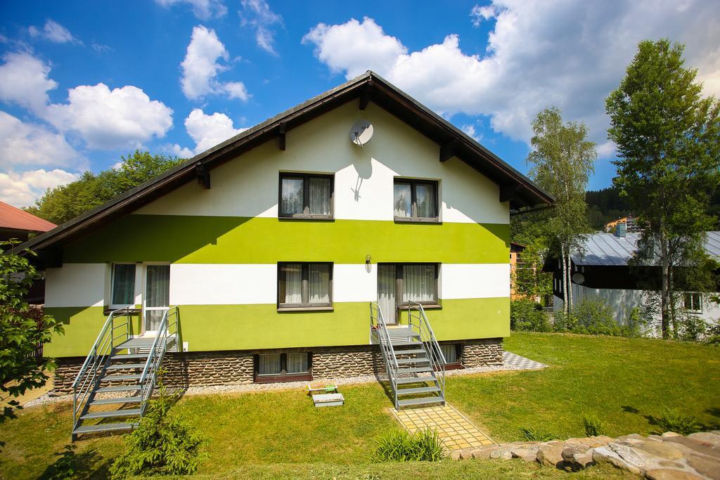 Apartmany Nad Rybnikem Железна Руда Екстер'єр фото